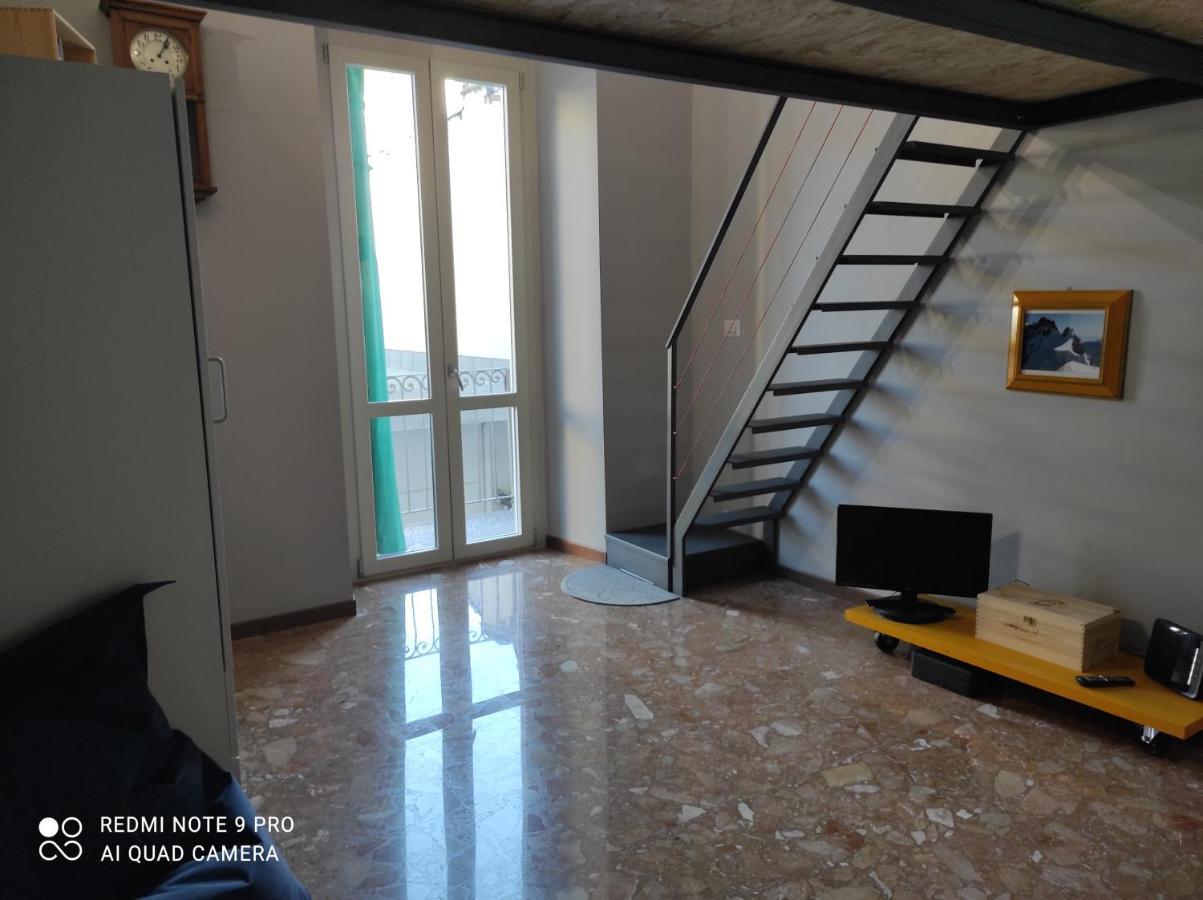 Bells & Flowers Apartment *
