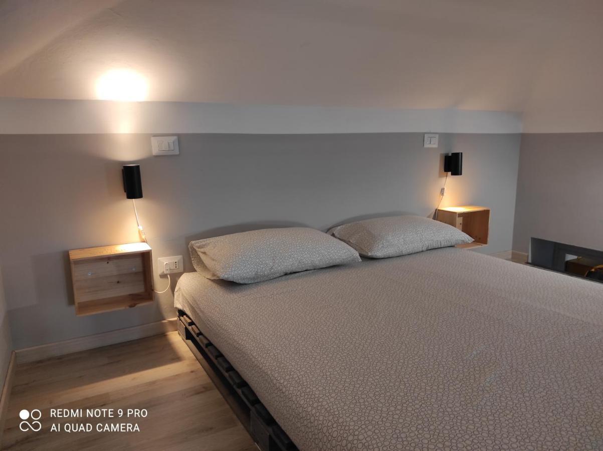 Bells & Flowers Apartment